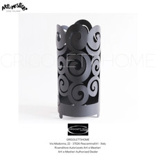 Arts and Crafts - Black Curls