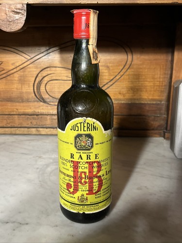 Rare blended scotch whisky - j&b,