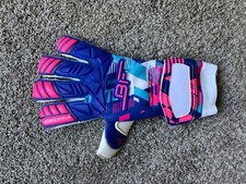 guanto da portiere calcio