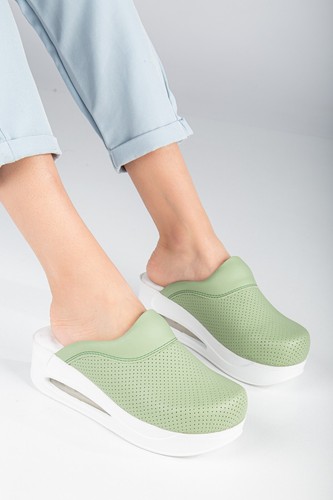 Zoccoli donna infermiera - zoccoli,