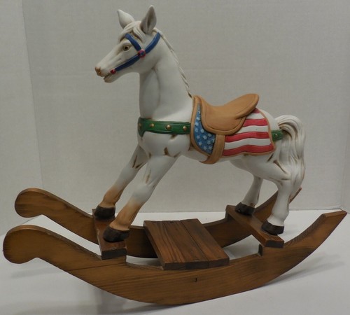 Cavallo dondolo in - a,