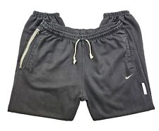 Nike Standard Issue Dri-Fit