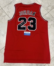 Maglia firmata Michael Jordan