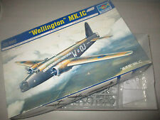 TRUMPETER 1/72 WELLINGTON MK.IC NO.01626 KIT MONTAGGIO