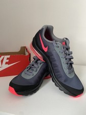 Basket Nike Air Max Invigor /