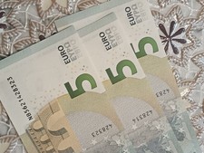 Banconota 5 Euro FDS  N019 Austria Rara Foto Indicative. Valore Catalogo 50€ Cad