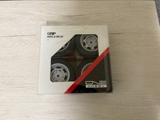 Set ruote e pneumatici in