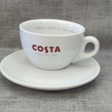 Tazza e piattino con pareti