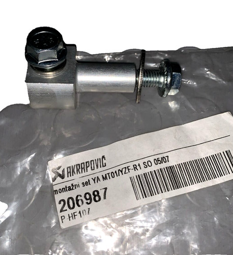 Kit fissaggio akrapovic - kit, di
