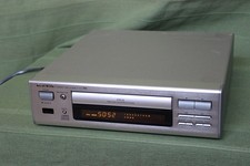 ONKYO C-711 Lettore CD *** 1 anno di garanzia