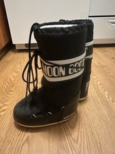 Worn once Moon Boot Women's