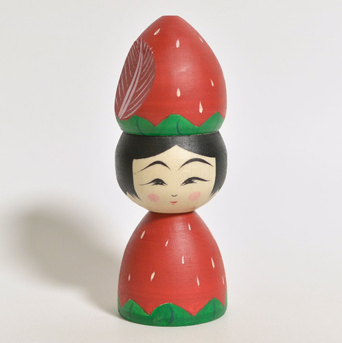 Bambola kokeshi fragola - bambola, di