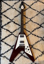 Gibson Flying V Cherry Red
