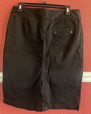 Emily la strana gonna nera