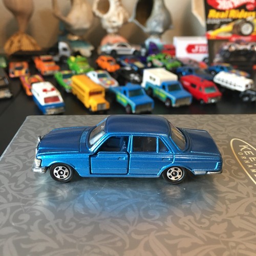 Tomica mercedes 450 sel - mercedes,