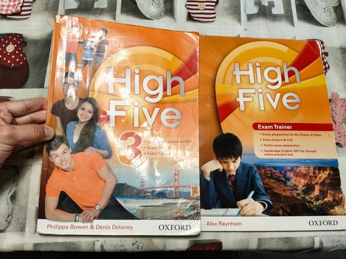 High five volume - volume, 3
