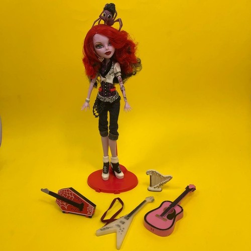 Monster high operetta - operetta, prima