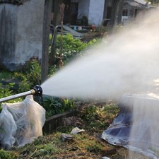 Spruzzatore antivento agricolo
