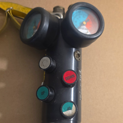 Aqualung gauge console - 2-gauge,