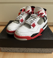 Nike Air Jordan 4 Retro