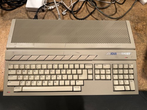 Atari 1040stf computer - 1040stf, vintage