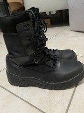 Stivali modello anfibi per