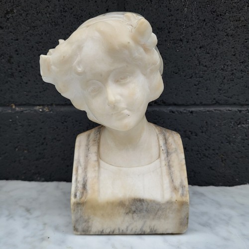 Statua busto marmo alabastro