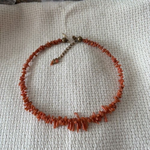 Collana antica con ramo - , di