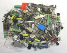 Lotto stock 1Kg di componenti elettronici misti, nuovi.
