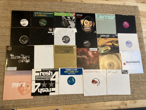 30x vinyl records mixed - 12",
