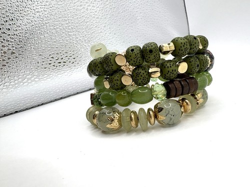 Bracciale avvolgente con