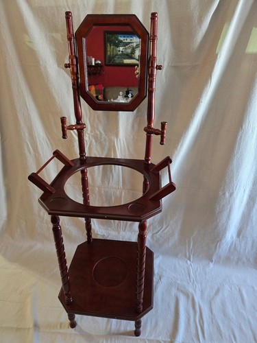 Vintage wooden cherry finish - vintage,