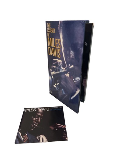 Miles davis the essence of - –,