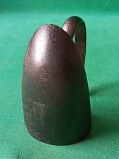 ANTICO FERRO DA STIRO IN FERRO E GHISA BASE TONDEGGIANTE F 3 B PRIMI '900. CV27