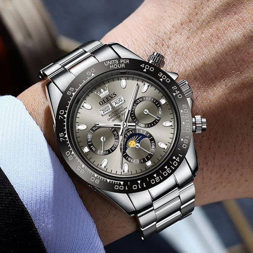 Orologio meccanico automatico