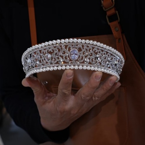 Corona diadema regina