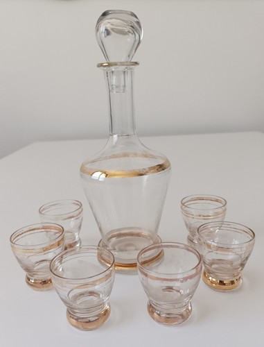 Servizio liquore vintage in - vintage,
