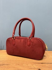 Borsa A Mano Donna Velluto Rosso Bordeaux Con Manici Rigidi E Finiture Dorate