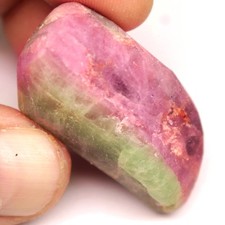 144,45 ct. Pietra preziosa