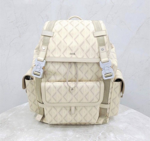 Dior hit the - road, diamond