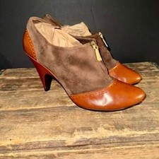 Stivaletti Joy Chen marroni