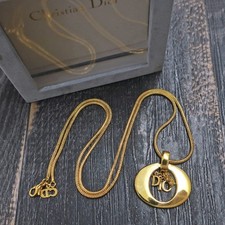 Collana con ciondolo catena