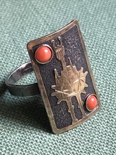 Anello Vintage Modernista