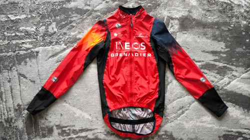 Ineos grenadiers pro team - ineos,