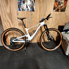 2022 SCOTT SPARK RC PRO with