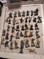 LOTTO SOLDATINI MILITARI 1/32