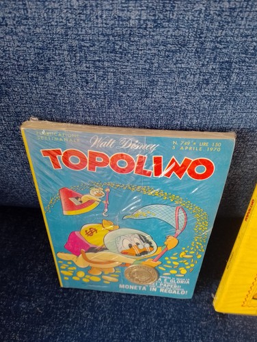 Topolino 749 con gadget - ,