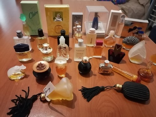 Lotto miniature di - ,