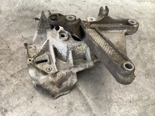 Supporto motore ammortizzatore