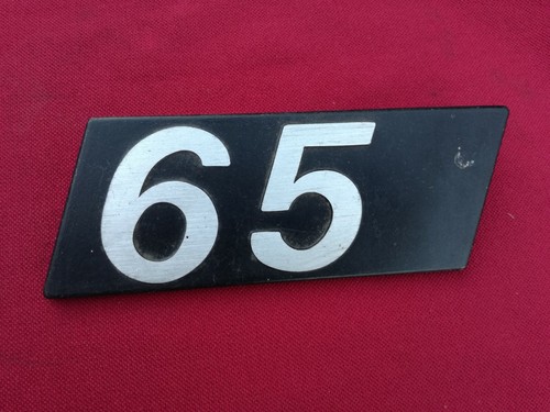Scritta logo fregio emblema